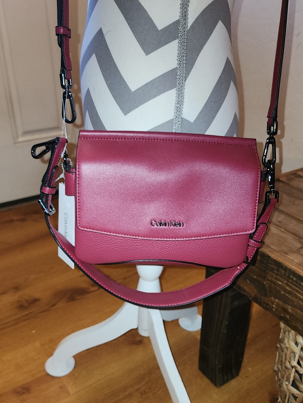 Calvin Klein Cranberry Cossbody Shoulder Bag Brand New With Tags